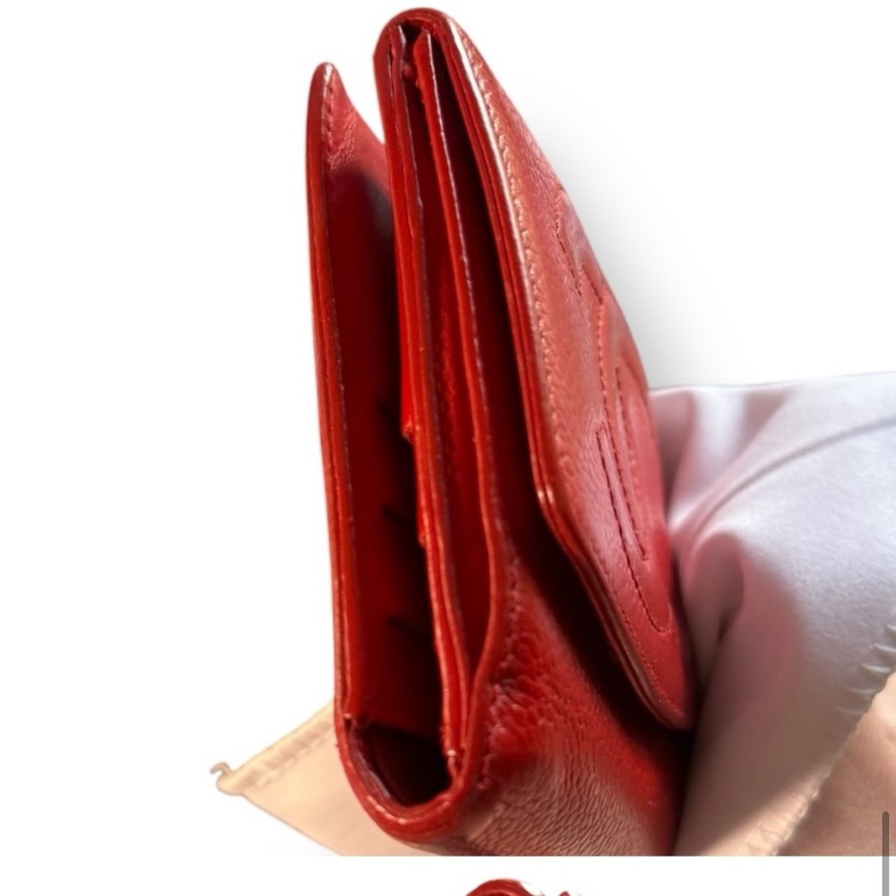 CHANEL  Red Caviar Leather Wallet, all inclusive - Picture 8 of 14